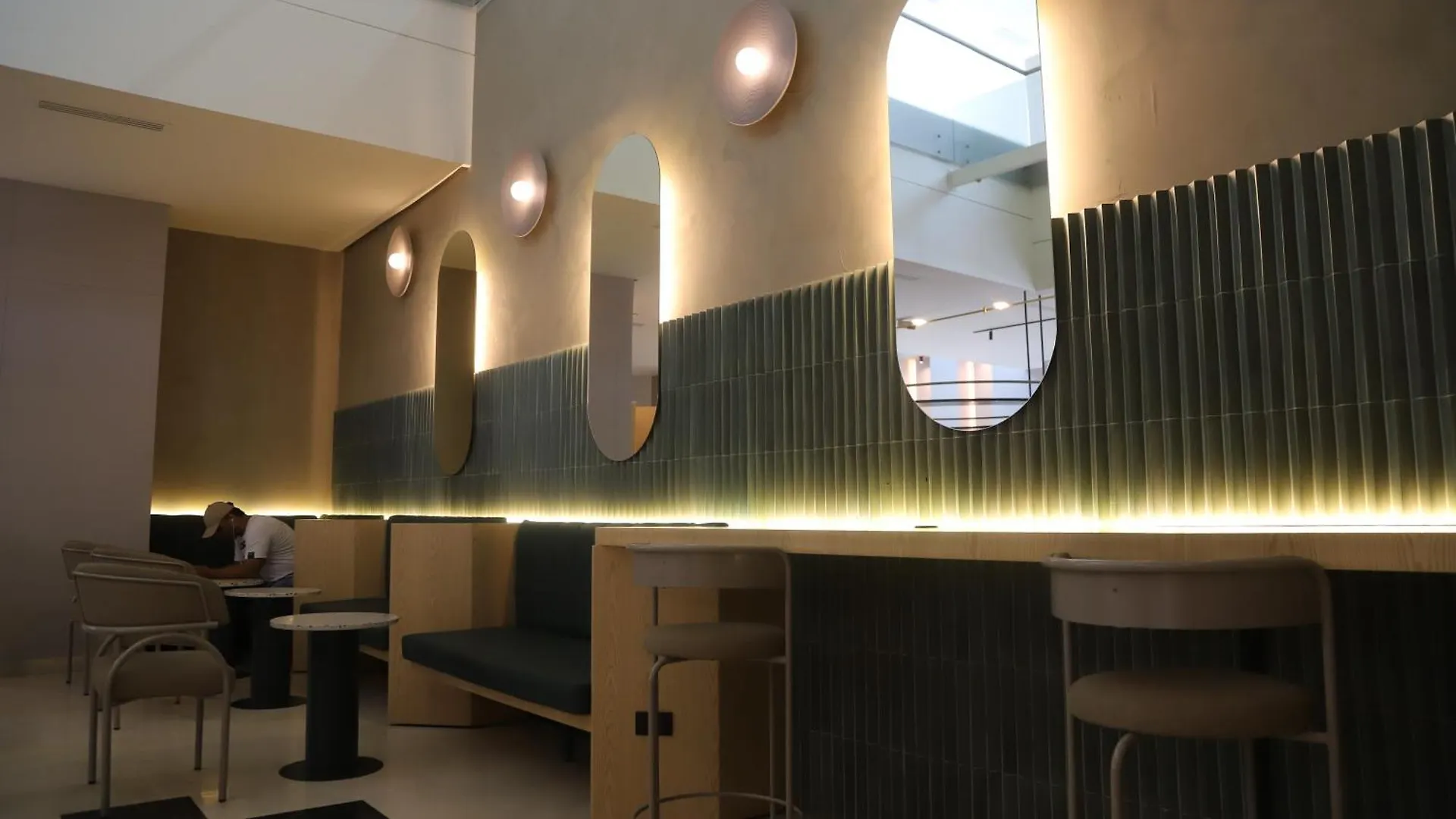 Tequendama Hotel Medellin - Estadio 4*,  Κολομβία