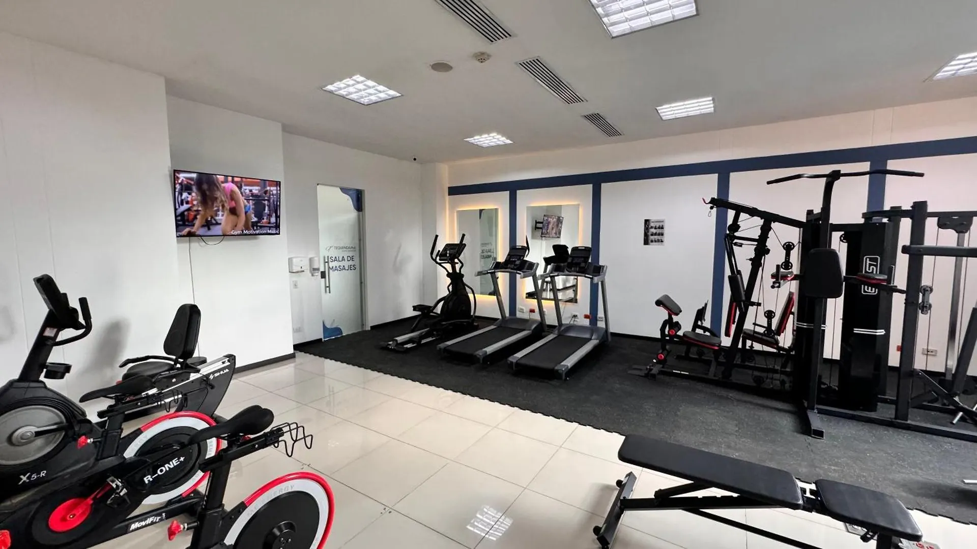 ****  Tequendama Hotel Medellin - Estadio Colombia