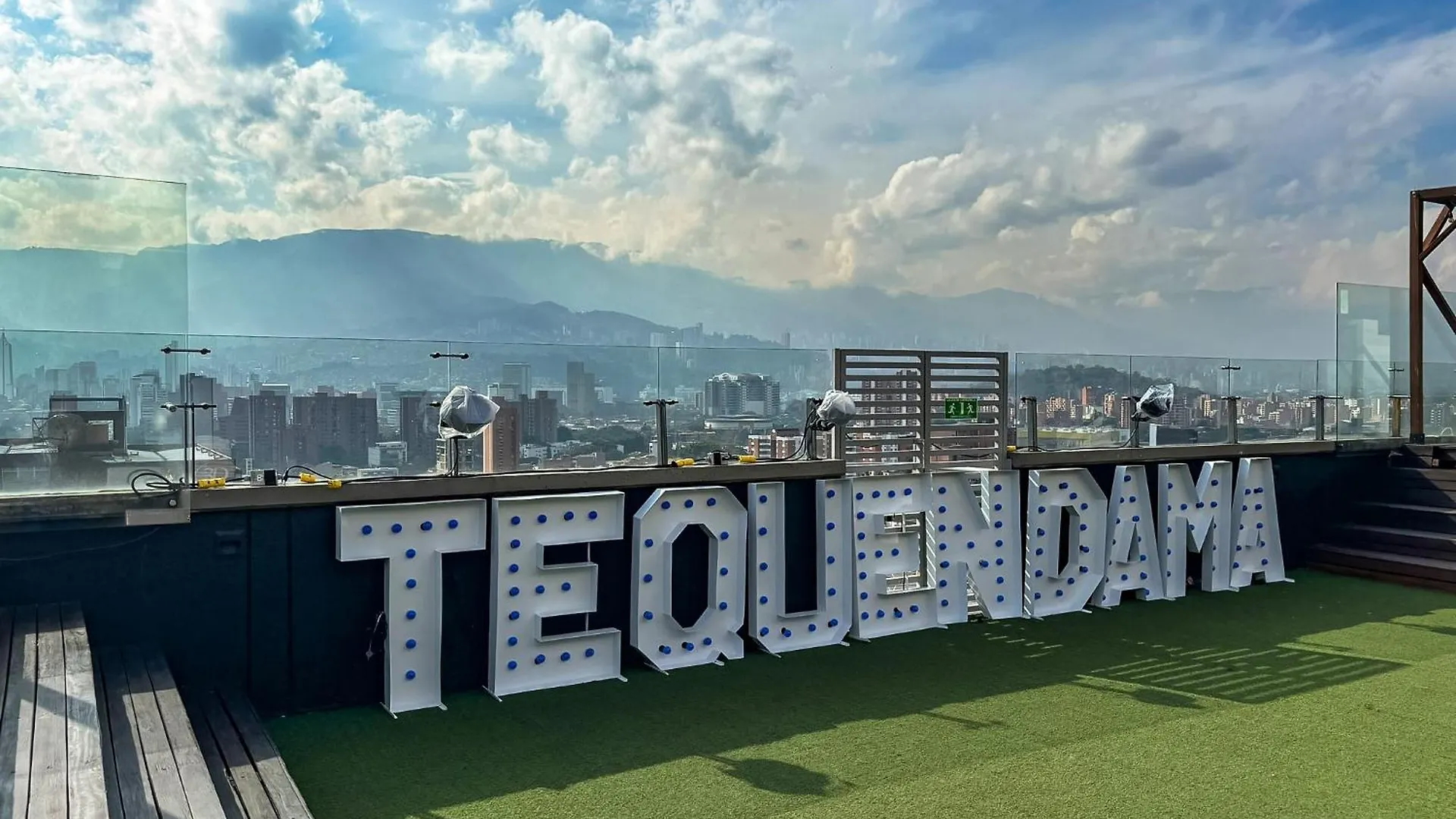 ****  Tequendama Hotel Medellin - Estadio Colombia